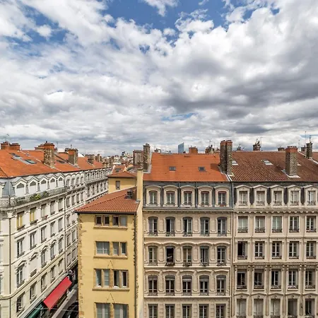 Allinlyon | Vue Toits Presqu'ile Daire *